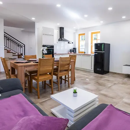 House Zupanc Tatil Evi Bohinj